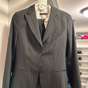 Women’s Limited Suit Like New